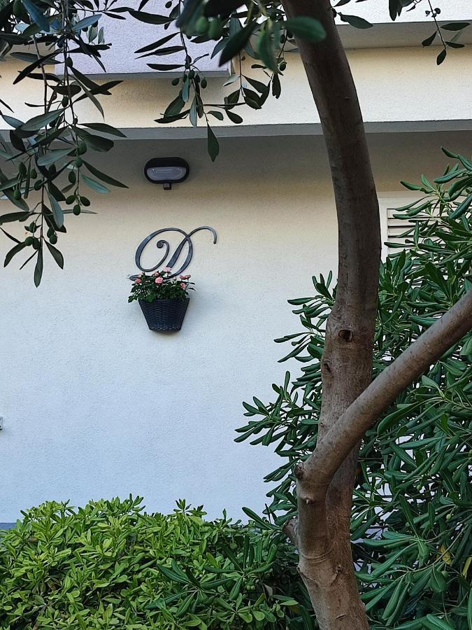 Apartments Divna 巴什卡沃达 外观 照片