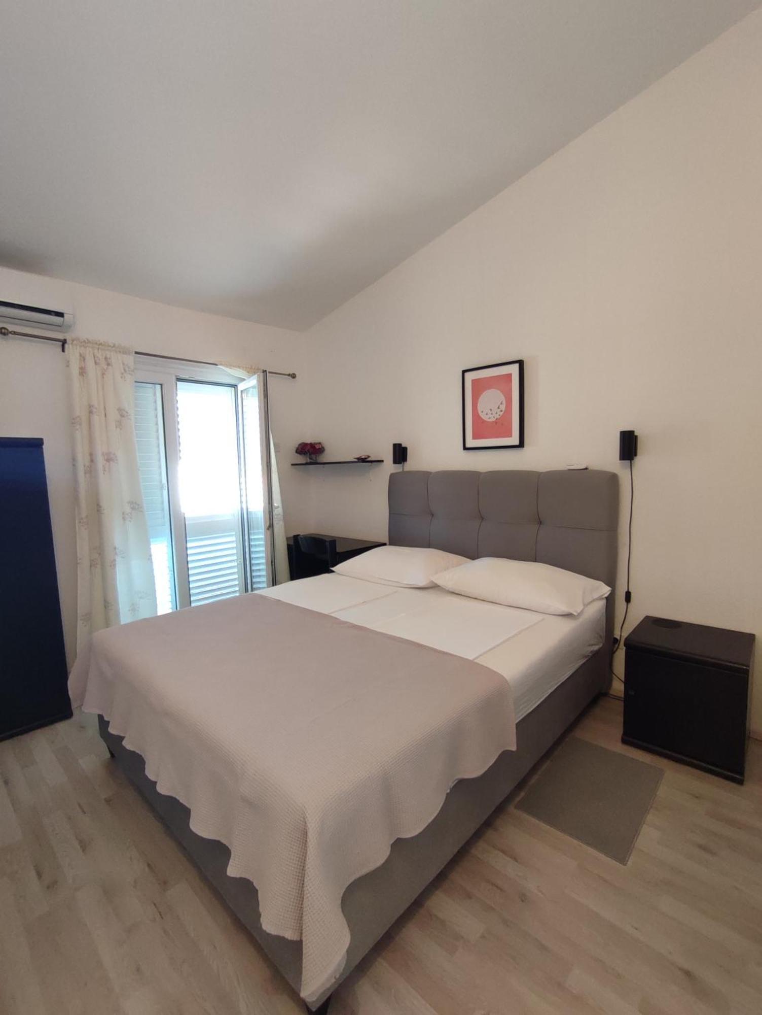 Apartments Divna 巴什卡沃达 外观 照片