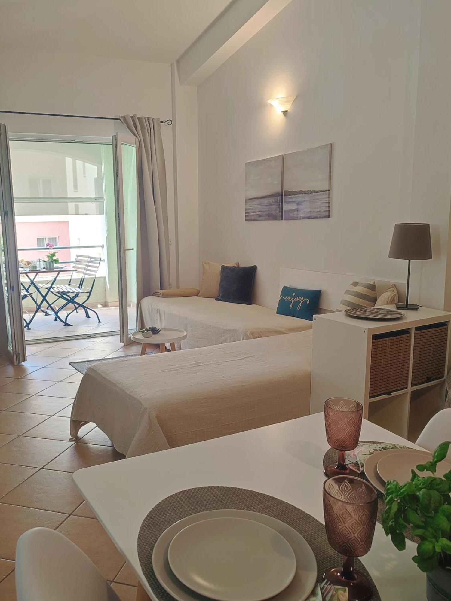 Apartments Divna 巴什卡沃达 外观 照片